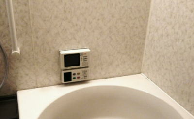 既設　リンナイ製リモコン一体型浴室テレビ　MV-410A、410B